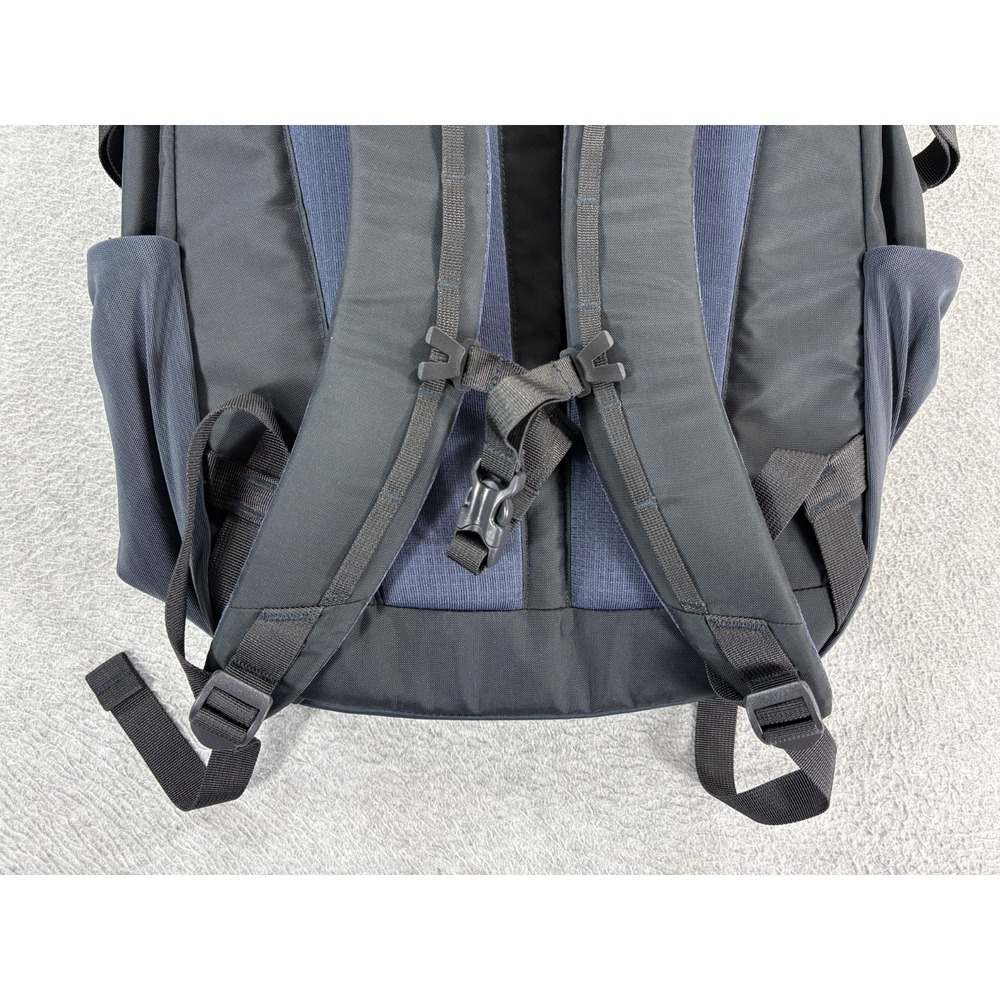 NWT Patagonia Refugio Daypack 26L‎ Backpack (Smolder Blue) - Picture 7 of 16
